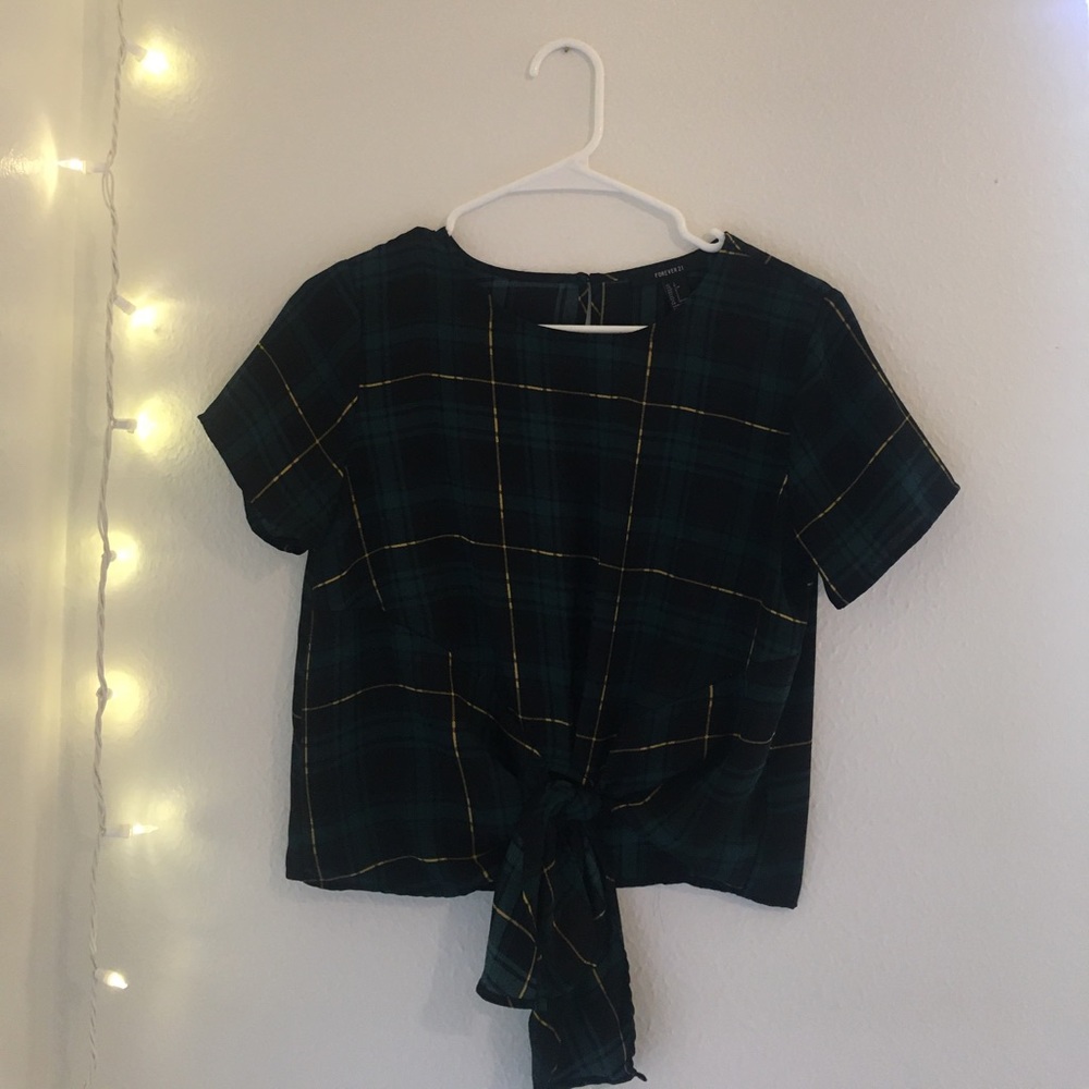 Short sleeve shirt